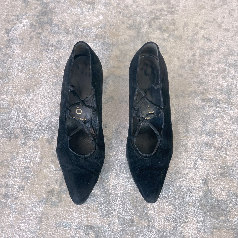 Maraolo pumps